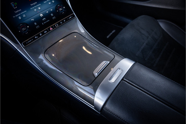 Mercedes-Benz C-Klasse C300 e AMG Line - Panorama | Burmester | Carbon | Memory | 360 Camera
