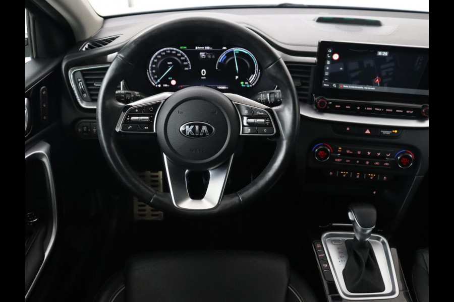 Kia Xceed 1.6 GDi PHEV ExecutiveLine | Panoramadak | Stoelventilatie | Leder | Adaptive cruise | Camera | Memory | Achterbankverwarming | Full LED | Keyless | Stuurverwarming | Navigatie | Plug In