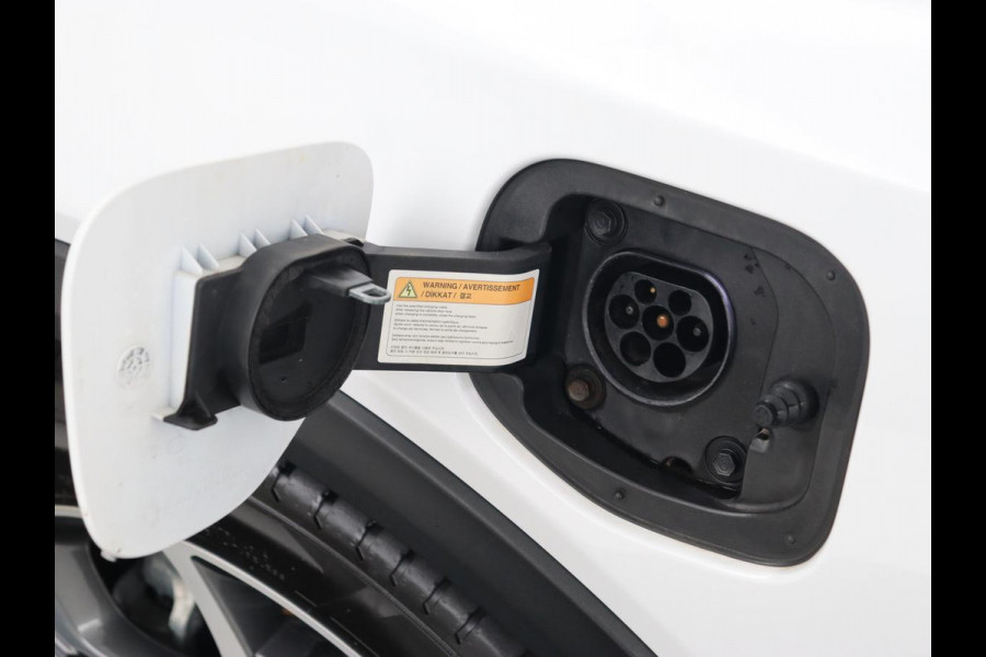 Kia Xceed 1.6 GDi PHEV ExecutiveLine | Panoramadak | Stoelventilatie | Leder | Adaptive cruise | Camera | Memory | Achterbankverwarming | Full LED | Keyless | Stuurverwarming | Navigatie | Plug In