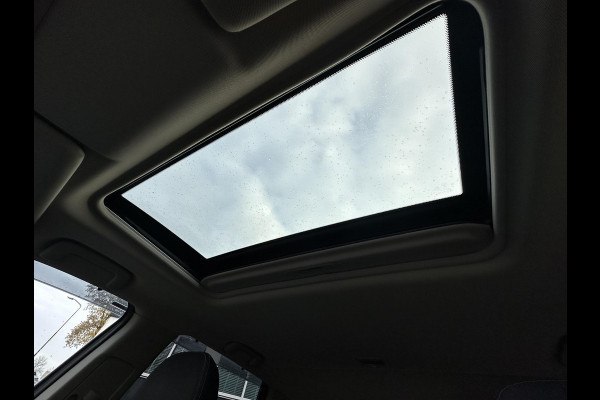 Mitsubishi Outlander 2.0 PHEV Prestige+ VEEL OPTIES!| ELEK. STOEL| ELEK. ACHTERKLEP| STOEL/STUURVERWARMING | AFNEEMBARE TREKHAAK | PANO DAK | ACHTERUITRIJ CAMERA |