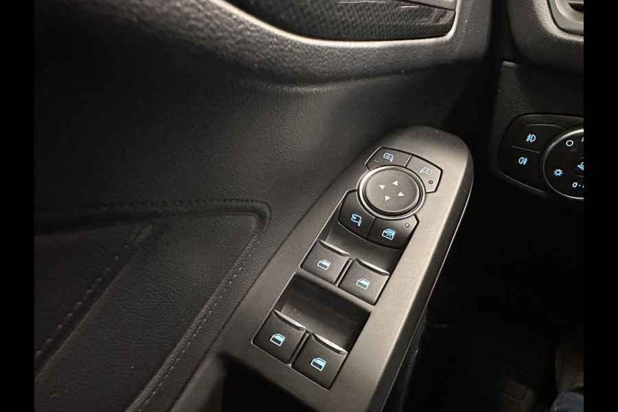 Ford FOCUS Wagon 1.0 EcoBoost 125pk Hybrid ST Line Navigatie Apple Carplay/Android Auto Camera Parkeersensoren Cruise Control Ledverlichting Climate Control Lichtmetalen velgen