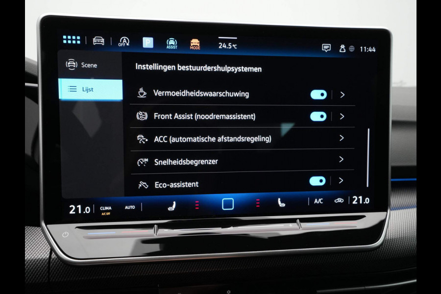 Volkswagen Golf 1.5 eTSI R-Line Edition