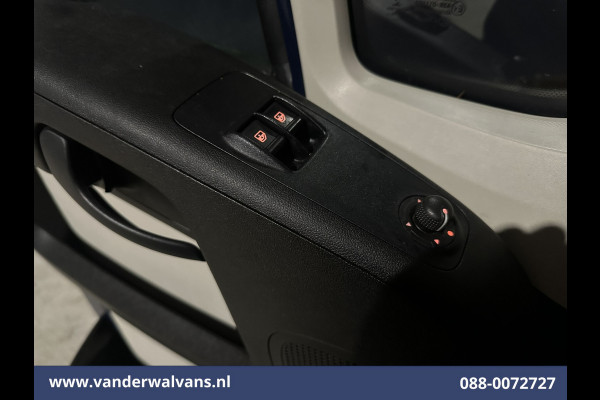 Fiat Ducato 2.3 multijet 150pk Bakwagen 232cm Hoog Laadklep Zijdeur Euro6 Airco | 1090kg Laadvermogen Navigatie, Cruisecontrol