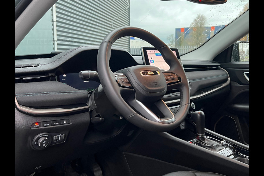 Jeep Compass BWJ 2023 | 4xe 240PK Plug-in Hybrid Electric Upland | LEDER/STOF | CAMERA A | CLIMA | NAVI | PDC |CRUISE | CARPLAY | PRIVACY GLASS |