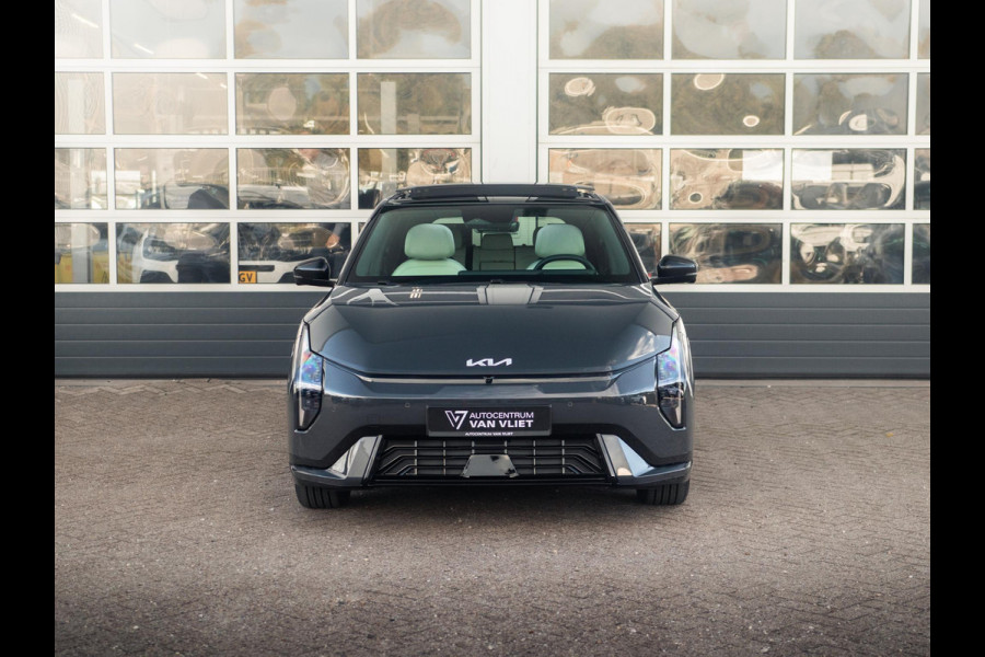 Kia EV4 Hatchback GT-PlusLine 81.4 kWh | leverbaar in 2025 met de lage bijtelling!