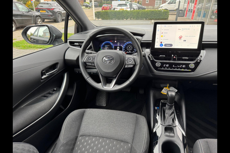 Toyota Corolla Touring Sports Hybrid 140 Business | Eerste eigenaar, Apple CarPlay/Android Auto, LED, Navigatie, Climate control