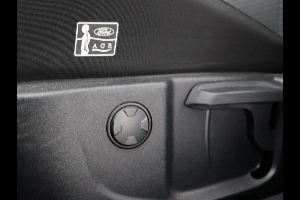 Ford Focus 1.0 ECOBOOST HYBRID 155 PK ST-LINE X + B&O | WINTERPACK | 13" NAVIGATIE | HEAD-UP | 18 INCH | ADAPTIVE CRUISE