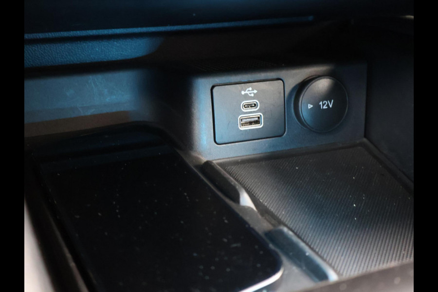 Ford Focus 1.0 ECOBOOST HYBRID 155 PK ST-LINE X + B&O | WINTERPACK | 13" NAVIGATIE | HEAD-UP | 18 INCH | ADAPTIVE CRUISE