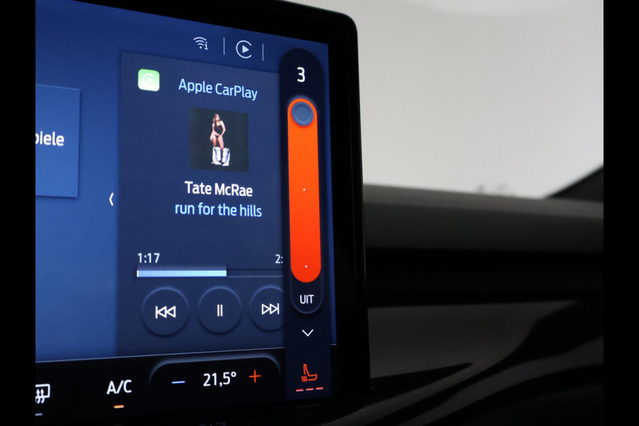 Ford Focus 1.0 ECOBOOST HYBRID 155 PK ST-LINE X + B&O | WINTERPACK | 13" NAVIGATIE | HEAD-UP | 18 INCH | ADAPTIVE CRUISE