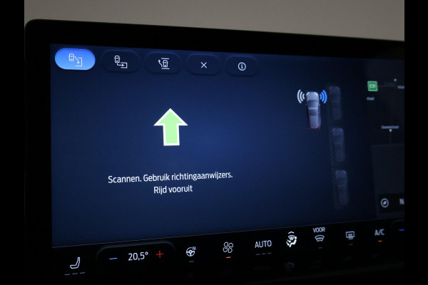 Ford Focus 1.0 ECOBOOST HYBRID 155 PK ST-LINE X + B&O | WINTERPACK | 13" NAVIGATIE | HEAD-UP | 18 INCH | ADAPTIVE CRUISE