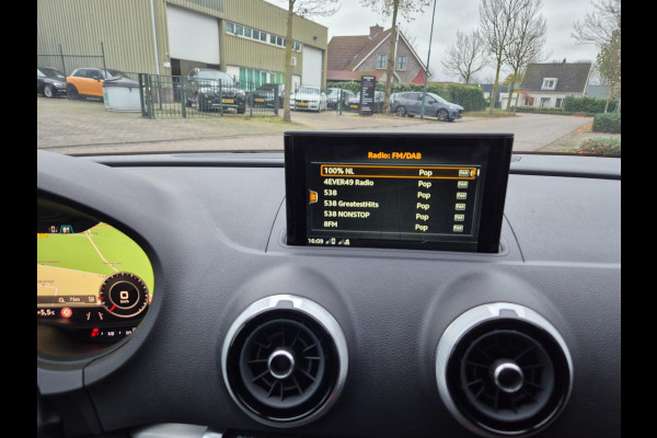 Audi A3 3x 1e eig. S Line Edition Massage Android CarPlay Apple Virtual dash Adaptieve Cruise Line Assist Navi NAP 1.5 TFSI Sport