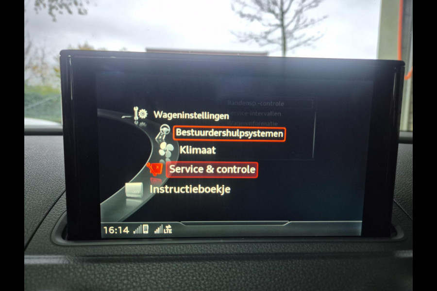 Audi A3 3x 1e eig. S Line Edition Massage Android CarPlay Apple Virtual dash Adaptieve Cruise Line Assist Navi NAP 1.5 TFSI Sport