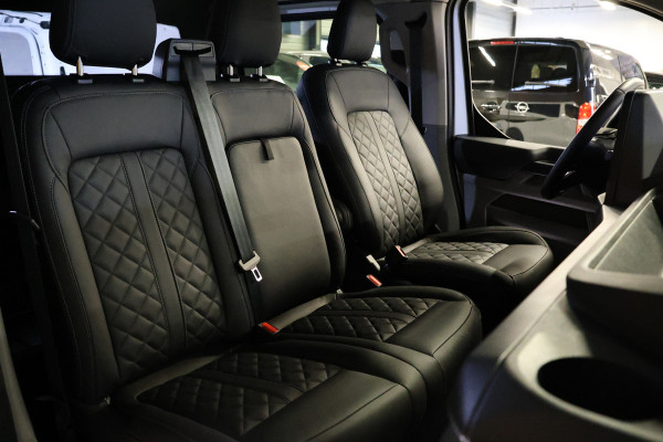 Ford Transit Custom 320 2.0 TDCI 170 PK L2H1 Limited DC | Dubbel Cabine | ACC | Blind Spot | Navigatie | Camera | CarPlay | Lane Assist | Trekhaak | BPM VRIJ | Verlengde fabrieksgarantie tot 04-2030