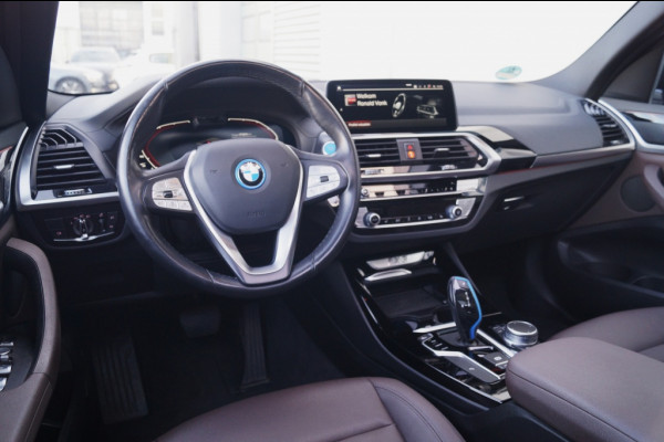 BMW iX3 80kWh 286pk Executive -LEER-PANO-LEER-ECC-