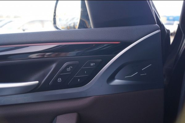 BMW iX3 80kWh 286pk Executive -LEER-PANO-LEER-ECC-