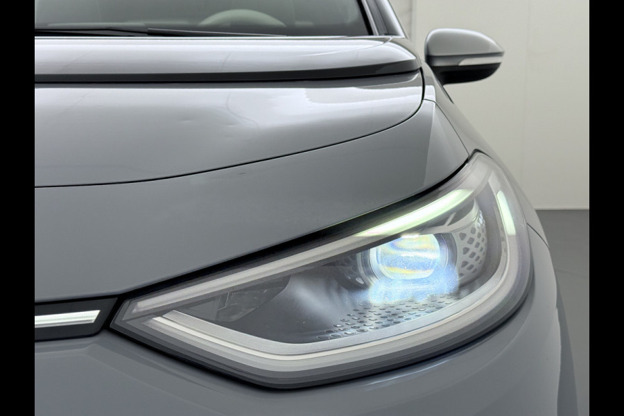 Volkswagen ID.3 First Plus 58kWh Apple Carplay Android Auto Adap.Cruise Lmv 19" Navi Camera Pdc Stoel+Stuurverwarming Keyless Advanced Matrix Led + Dynamisch Led Achterlicht en Isofix DAB Privacy Glas Rijstrooksensor SOH 89% Origineel Nederlandse Auto