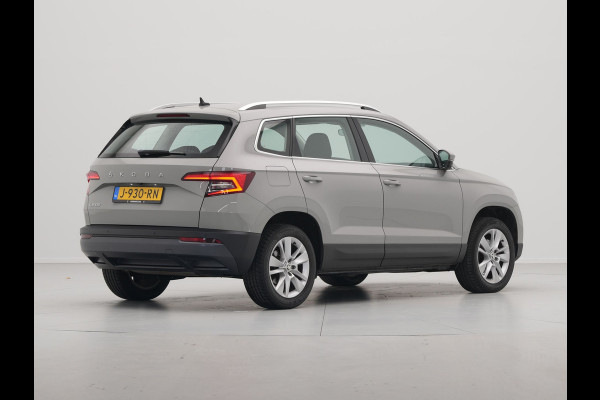 Škoda Karoq 1.0 TSI 115pk Business Edition Plus Navigatie Stoelverwarming Camera Clima Carplay 42