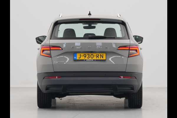 Škoda Karoq 1.0 TSI 115pk Business Edition Plus Navigatie Stoelverwarming Camera Clima Carplay 42
