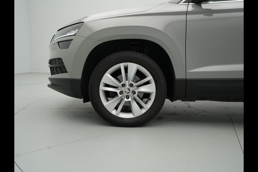 Škoda Karoq 1.0 TSI 115pk Business Edition Plus Navigatie Stoelverwarming Camera Clima Carplay 42