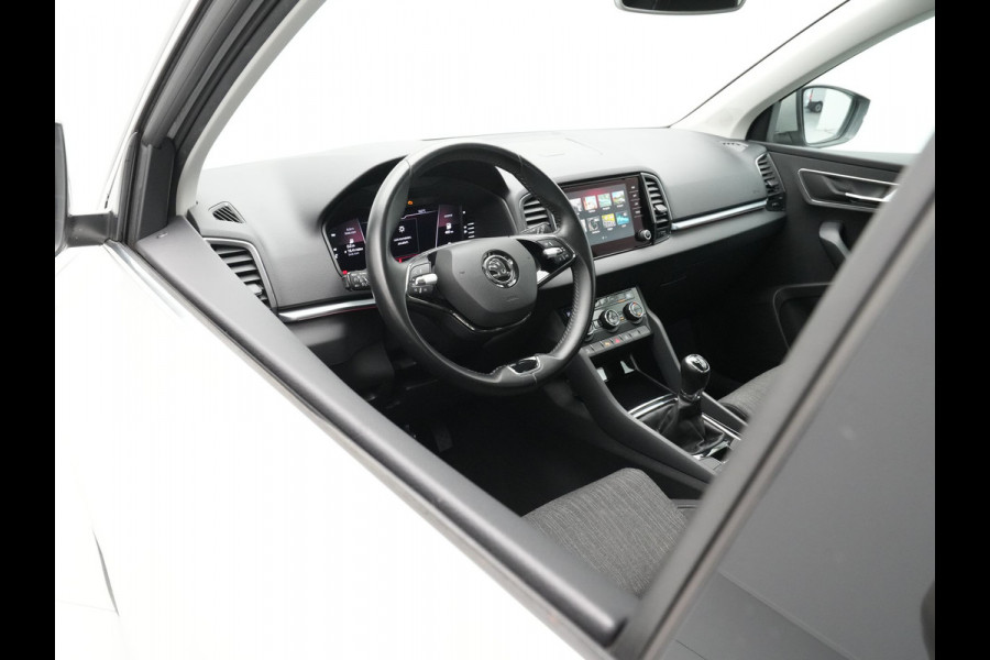 Škoda Karoq 1.0 TSI 115pk Business Edition Plus Navigatie Stoelverwarming Camera Clima Carplay 42