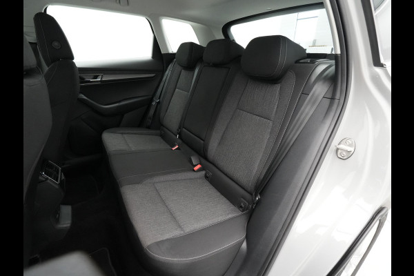 Škoda Karoq 1.0 TSI 115pk Business Edition Plus Navigatie Stoelverwarming Camera Clima Carplay 42