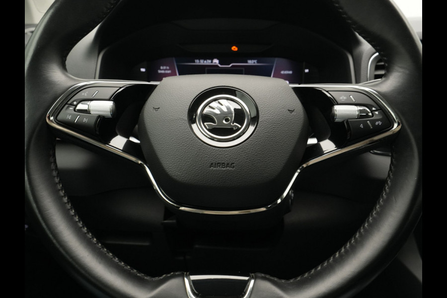 Škoda Karoq 1.0 TSI 115pk Business Edition Plus Navigatie Stoelverwarming Camera Clima Carplay 42