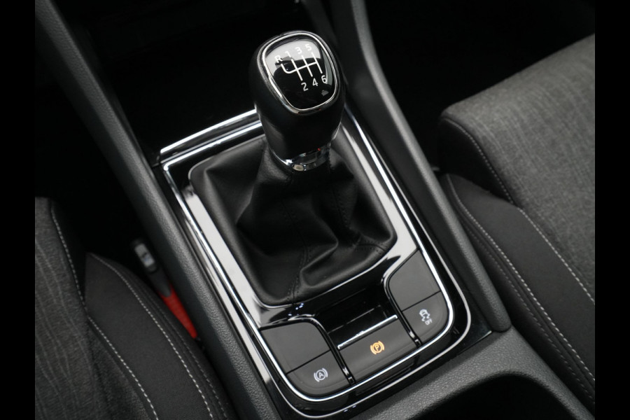 Škoda Karoq 1.0 TSI 115pk Business Edition Plus Navigatie Stoelverwarming Camera Clima Carplay 42