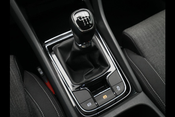 Škoda Karoq 1.0 TSI 115pk Business Edition Plus Navigatie Stoelverwarming Camera Clima Carplay 42