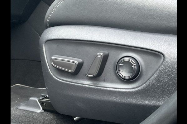 Toyota RAV4 2.5 Hybrid AWD Executive Premium Pack Pano.dak Leer 4x4 DAB