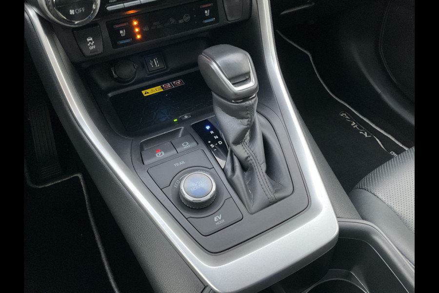 Toyota RAV4 2.5 Hybrid AWD Executive Premium Pack Pano.dak Leer 4x4 DAB