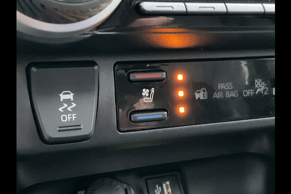 Toyota RAV4 2.5 Hybrid AWD Executive Premium Pack Pano.dak Leer 4x4 DAB