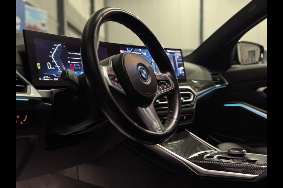 BMW 3 Serie Touring 330e M-SPORT | CARBON | LASERLIGHT | VEEL OPTIES!