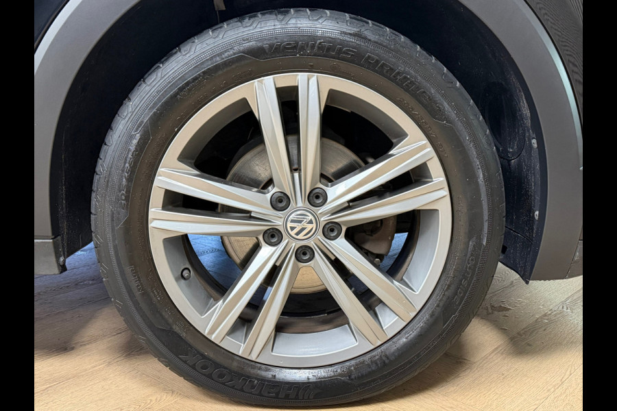 Volkswagen T-Cross 1.0 TSI R-LINE DSG NAVIGATIE APPLE CARPLAY PDC VIRTUAL COCKPIT CRUISE STOELVERWARMING START/STOP USB