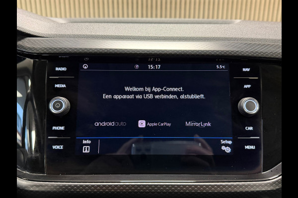 Volkswagen T-Cross 1.0 TSI R-LINE DSG NAVIGATIE APPLE CARPLAY PDC VIRTUAL COCKPIT CRUISE STOELVERWARMING START/STOP USB