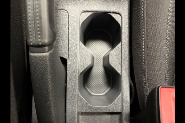 Volkswagen T-Cross 1.0 TSI R-LINE DSG NAVIGATIE APPLE CARPLAY PDC VIRTUAL COCKPIT CRUISE STOELVERWARMING START/STOP USB