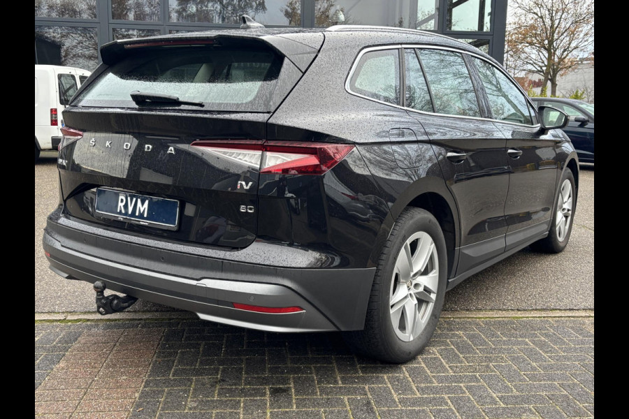 Škoda ENYAQ iV 80 Business Edition WARMTEPOMP| ELEK. TREKHAAK| ADAPTIEVE CRUISE| STOEL + STUURVERWARMING| CAMERA| RIJSTROOKSENSOR|