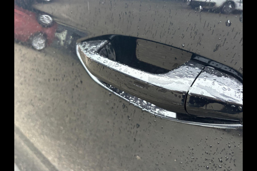 Škoda ENYAQ iV 80 Business Edition WARMTEPOMP| ELEK. TREKHAAK| ADAPTIEVE CRUISE| STOEL + STUURVERWARMING| CAMERA| RIJSTROOKSENSOR|