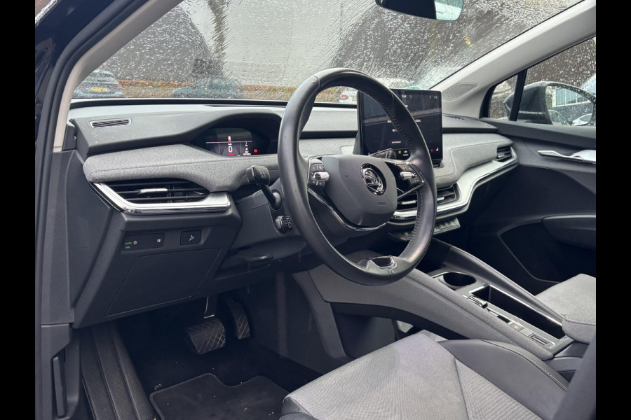 Škoda ENYAQ iV 80 Business Edition WARMTEPOMP| ELEK. TREKHAAK| ADAPTIEVE CRUISE| STOEL + STUURVERWARMING| CAMERA| RIJSTROOKSENSOR|