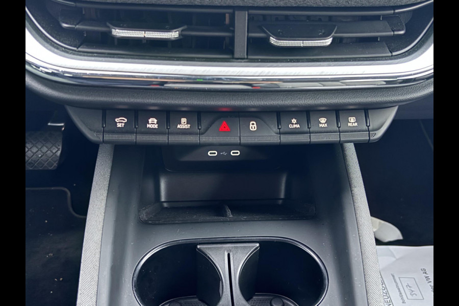 Škoda ENYAQ iV 80 Business Edition WARMTEPOMP| ELEK. TREKHAAK| ADAPTIEVE CRUISE| STOEL + STUURVERWARMING| CAMERA| RIJSTROOKSENSOR|