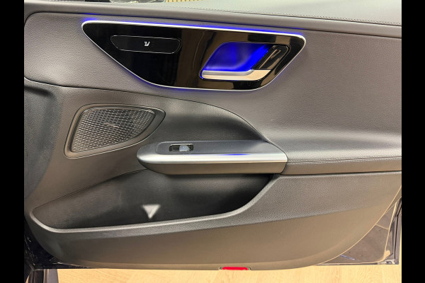 Mercedes-Benz C-Klasse Estate C300e AMG Line Plug-in hybride PANORAMADAK AIRCO CAMERA CRUISE SFEERVERLICHTING LEDER KEYLESS START