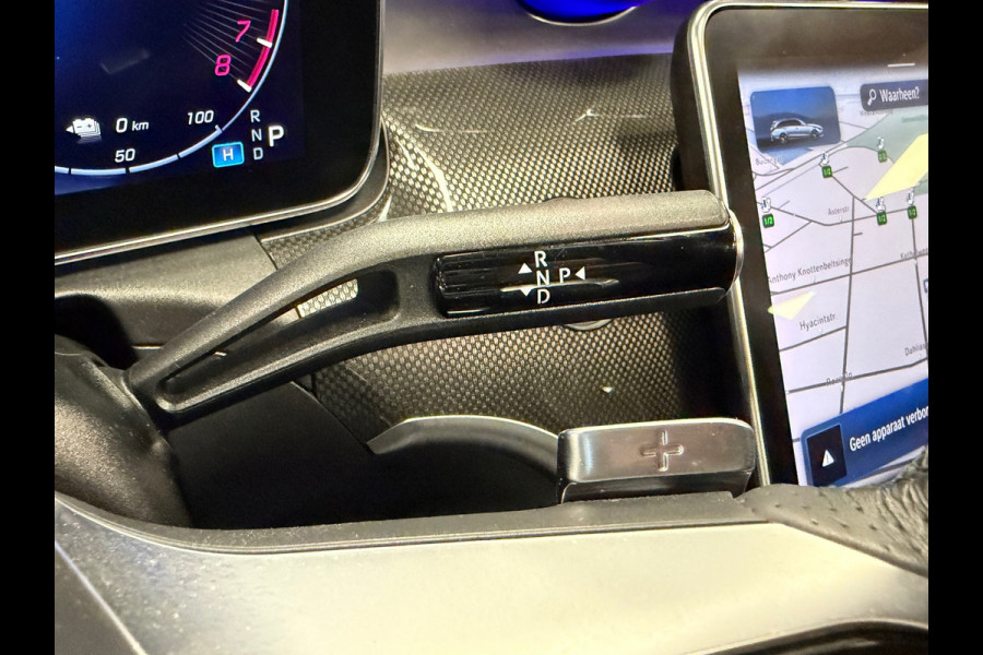 Mercedes-Benz C-Klasse Estate C300e AMG Line Plug-in hybride PANORAMADAK AIRCO CAMERA CRUISE SFEERVERLICHTING LEDER KEYLESS START