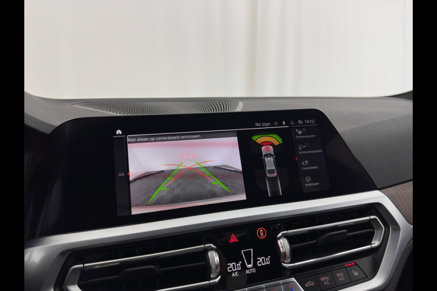 BMW 3-serie 320d Sport-Line High Executive Edition (INCL-BTW) *LUXURY-LEATHER | FULL-LED | DIGI-COCKPIT | HEATED-SPORTSEATS | HIFI-SOUND | NAVI-FULLMAP | KEYLESS | CAMERA | PRIVACY-GLASS | SHIFT-PADDLES | DAB+ | AMBIENT-LIGHT | ECC | CARPLAY