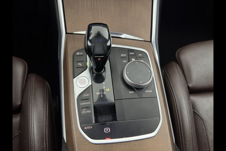 BMW 3-serie 320d Sport-Line High Executive Edition (INCL-BTW) *LUXURY-LEATHER | FULL-LED | DIGI-COCKPIT | HEATED-SPORTSEATS | HIFI-SOUND | NAVI-FULLMAP | KEYLESS | CAMERA | PRIVACY-GLASS | SHIFT-PADDLES | DAB+ | AMBIENT-LIGHT | ECC | CARPLAY