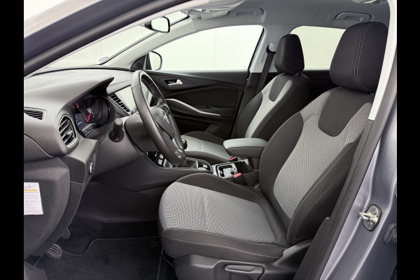 Opel Grandland X T131PK Trekhaak Navi Ecc Pdc Apple Carplay Android Auto Cruise Control Edition Lmv Licht-Regensensor Verkeersbordlezer PrivacyGlas IntelliLink Bluetooth Origineel Nederlandse Auto 1.400KG Trekgewicht! € 35.000 nieuw! Bij ons volledig Onderhouden