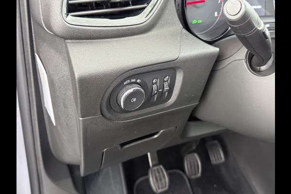 Opel Grandland X T131PK Trekhaak Navi Ecc Pdc Apple Carplay Android Auto Cruise Control Edition Lmv Licht-Regensensor Verkeersbordlezer PrivacyGlas IntelliLink Bluetooth Origineel Nederlandse Auto 1.400KG Trekgewicht! € 35.000 nieuw! Bij ons volledig Onderhouden