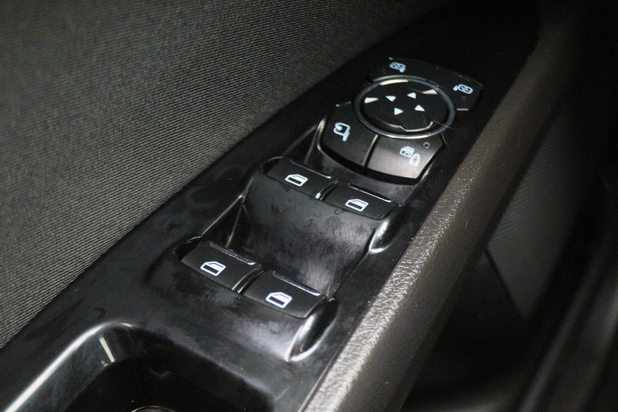 Ford Mondeo 1.5 Titanium