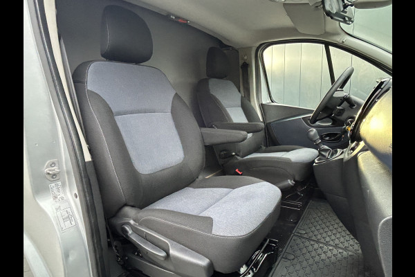 Opel Vivaro 1.6 CDTI 126 PK / L1H1 / 1e EIG. / 67.004 KM !! / TREKHAAK / ACHTERKLEP / AIRCO / CRUISE / NAVI / CAMERA / PDC