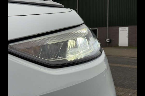Volkswagen ID.3 PRO PERFORMANCE 58 kWh 204 PK | Warmtepomp | Stoel- & Stuurverwarming | Trekhaak | Adaptieve Cruise Control | Lane Assist
