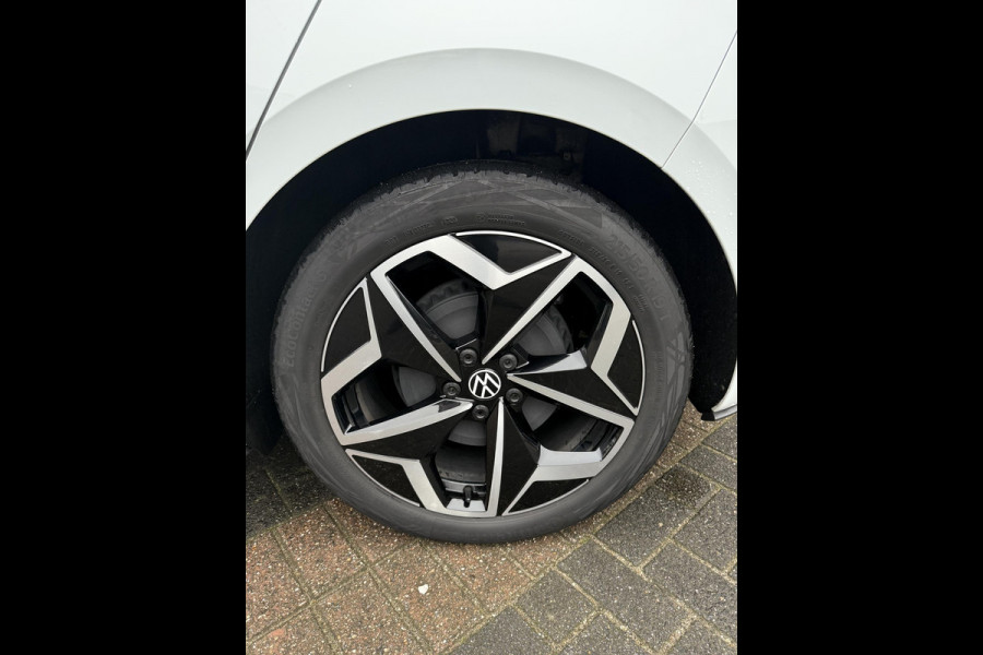 Volkswagen ID.3 PRO PERFORMANCE 58 kWh 204 PK | Warmtepomp | Stoel- & Stuurverwarming | Trekhaak | Adaptieve Cruise Control | Lane Assist