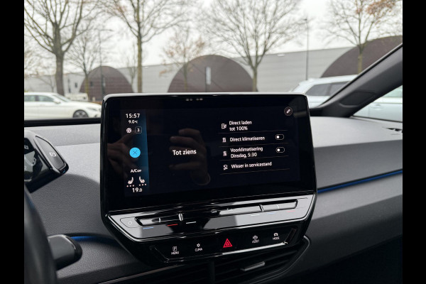 Volkswagen ID.3 PRO PERFORMANCE 58 kWh 204 PK | Warmtepomp | Stoel- & Stuurverwarming | Trekhaak | Adaptieve Cruise Control | Lane Assist
